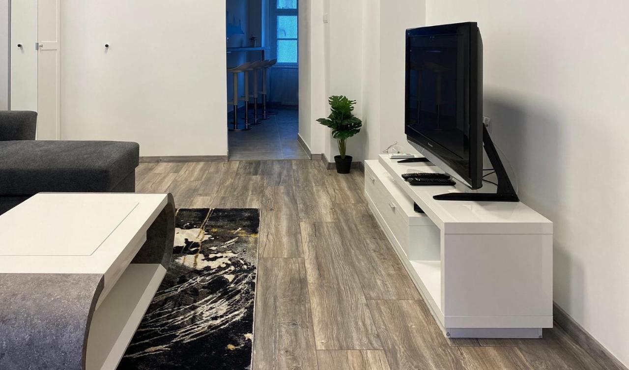Hosoek Tornya Apartman 코세그 외부 사진