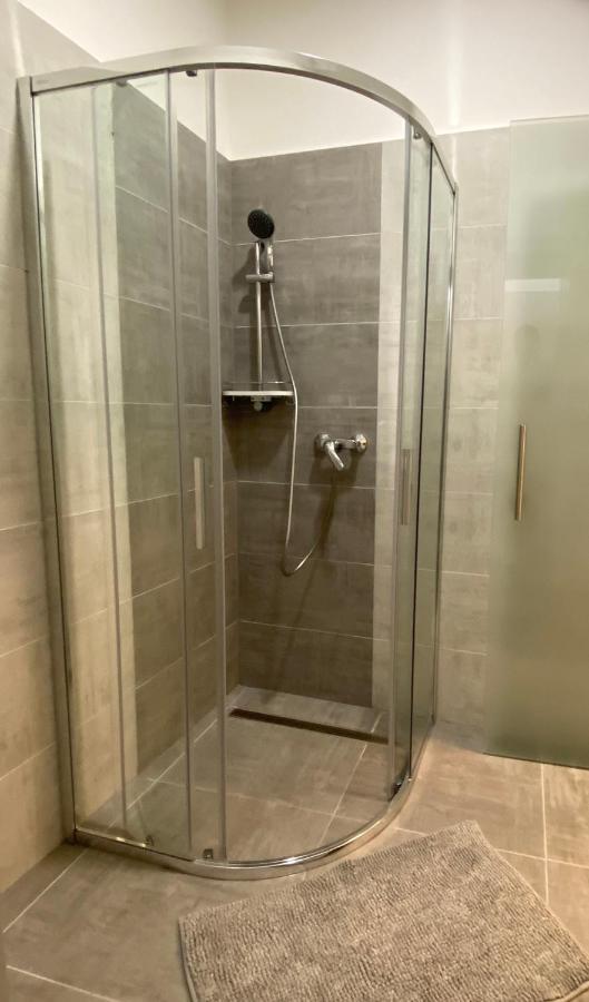 Hosoek Tornya Apartman 코세그 외부 사진