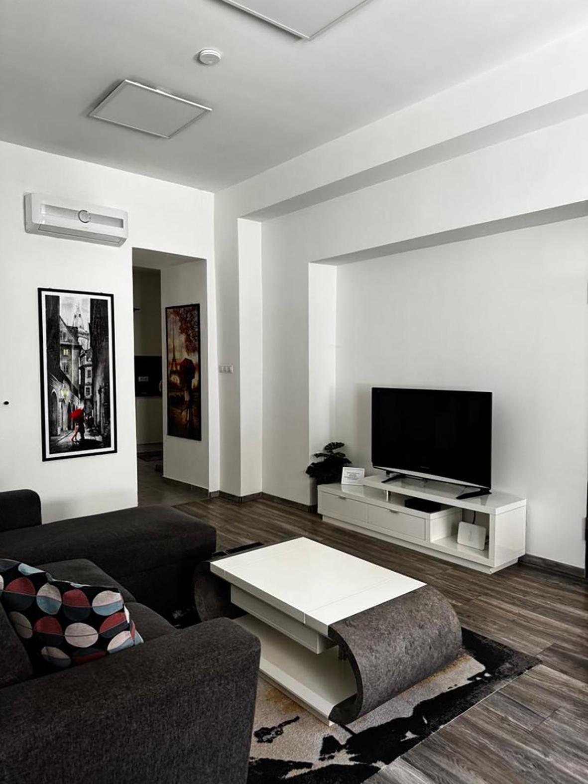 Hosoek Tornya Apartman 코세그 외부 사진