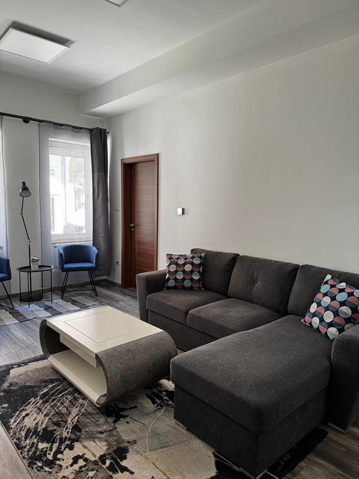 Hosoek Tornya Apartman 코세그 외부 사진